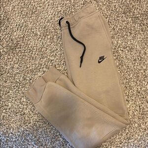 Nike Tan Sweatpants with Drawstring and Ribbed Cuffs